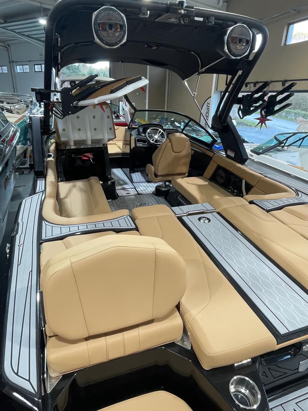 MasterCraft XT22 3